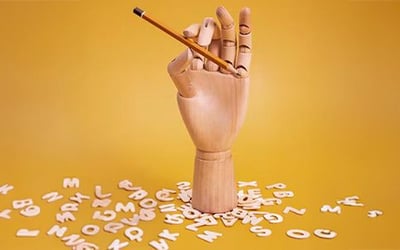 Creación de claims y slogans principales de campaña