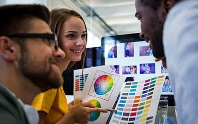 Supervisión completa de la producción gráfica